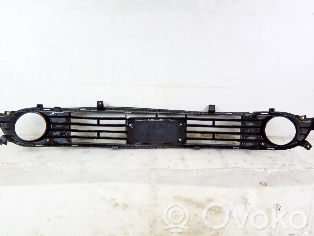 KIA Optima Front bumper lower grill 