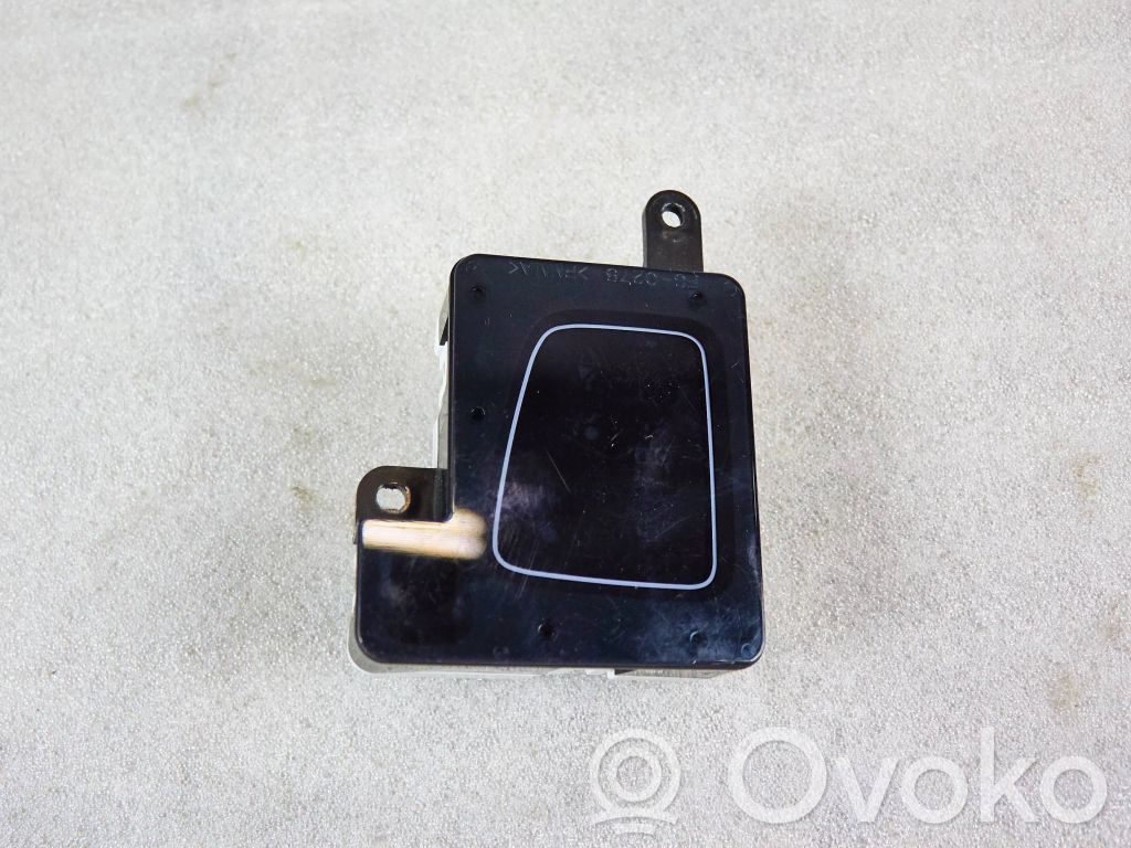 Subaru B9 Tribeca Monitori/näyttö/pieni näyttö 