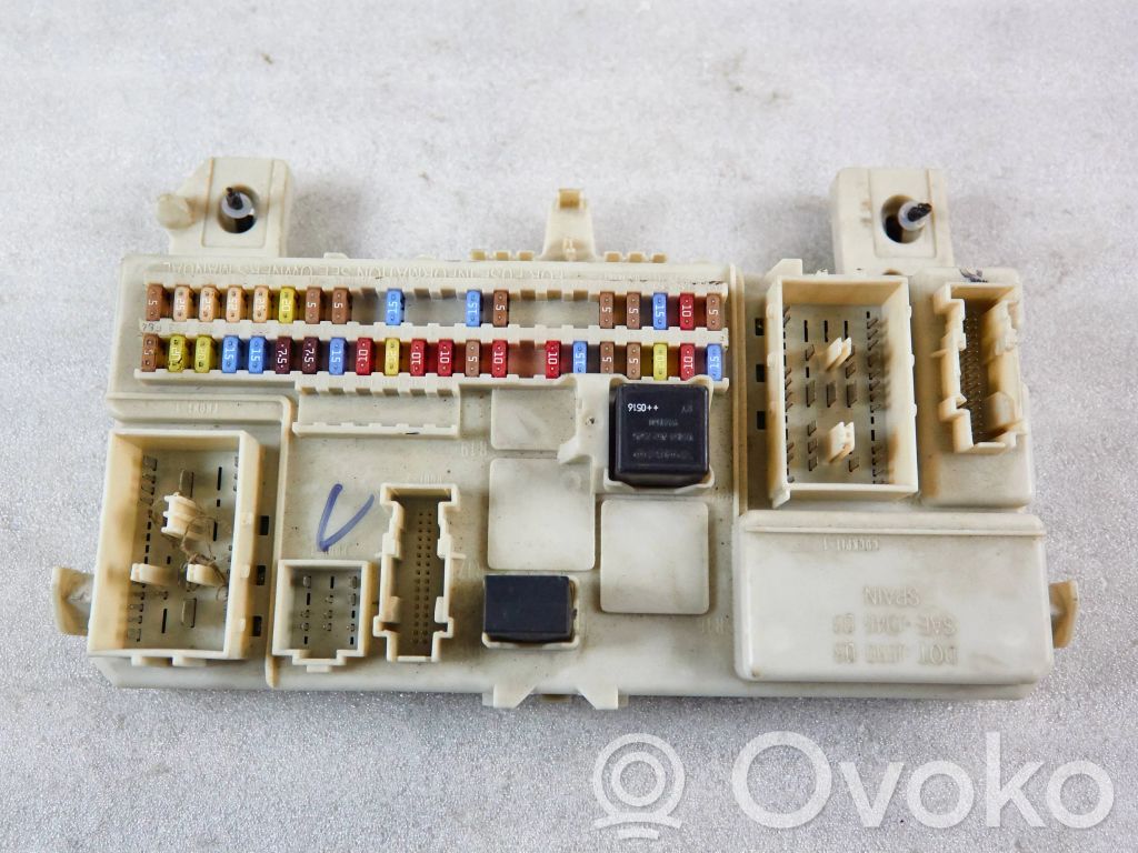 Volvo V50 Fuse module 