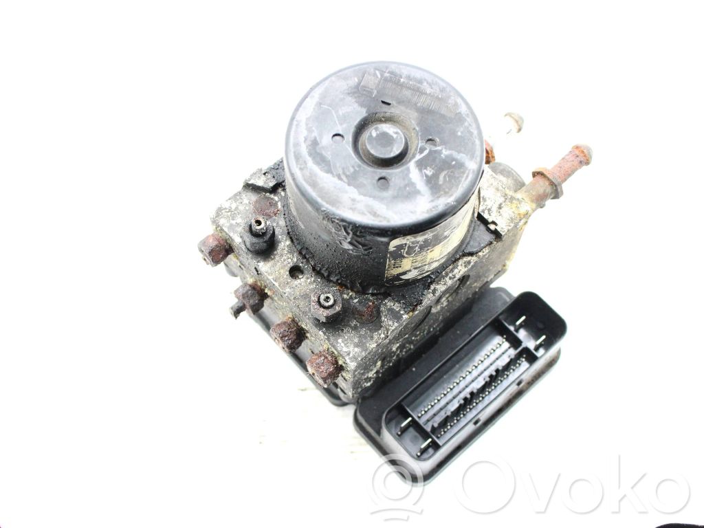 Chrysler Voyager ABS-pumppu 