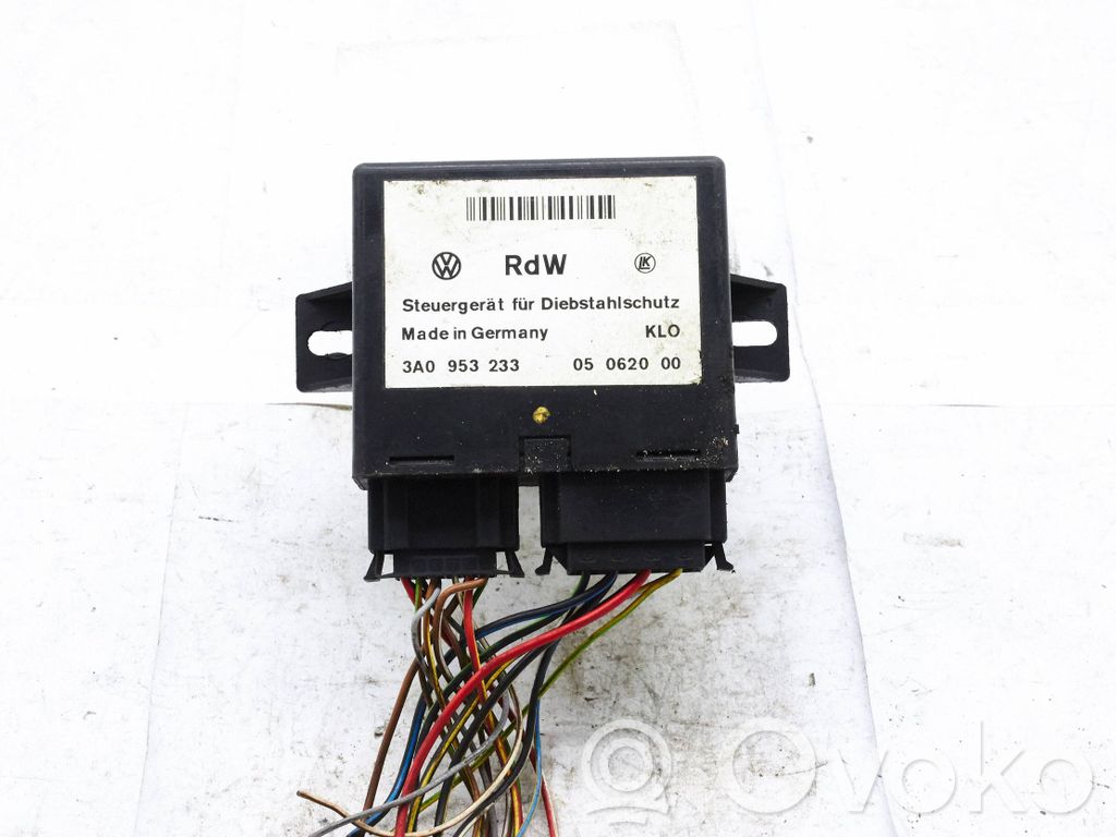 Volkswagen PASSAT B3 Mukavuusmoduuli 