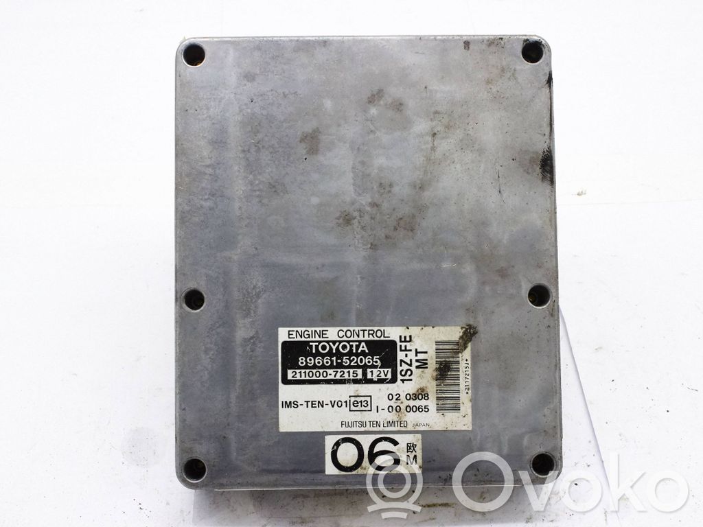 Toyota Yaris Engine control unit/module 