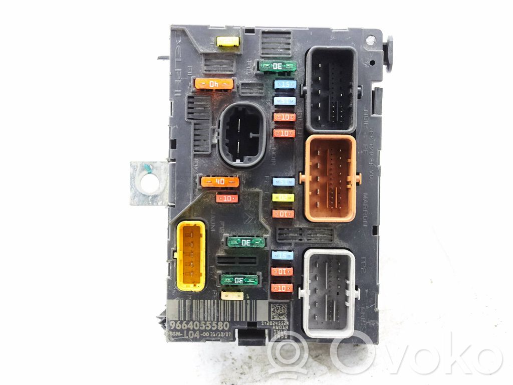 Peugeot 307 Fuse module 