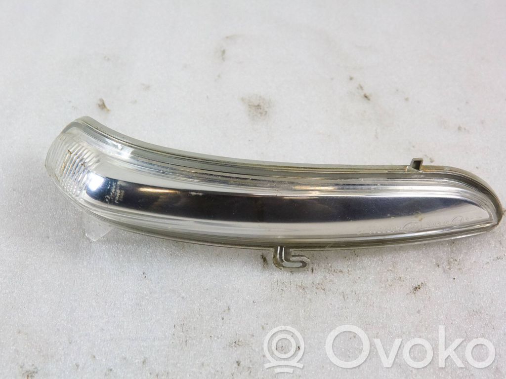 Peugeot 208 I Mirror indicator light 