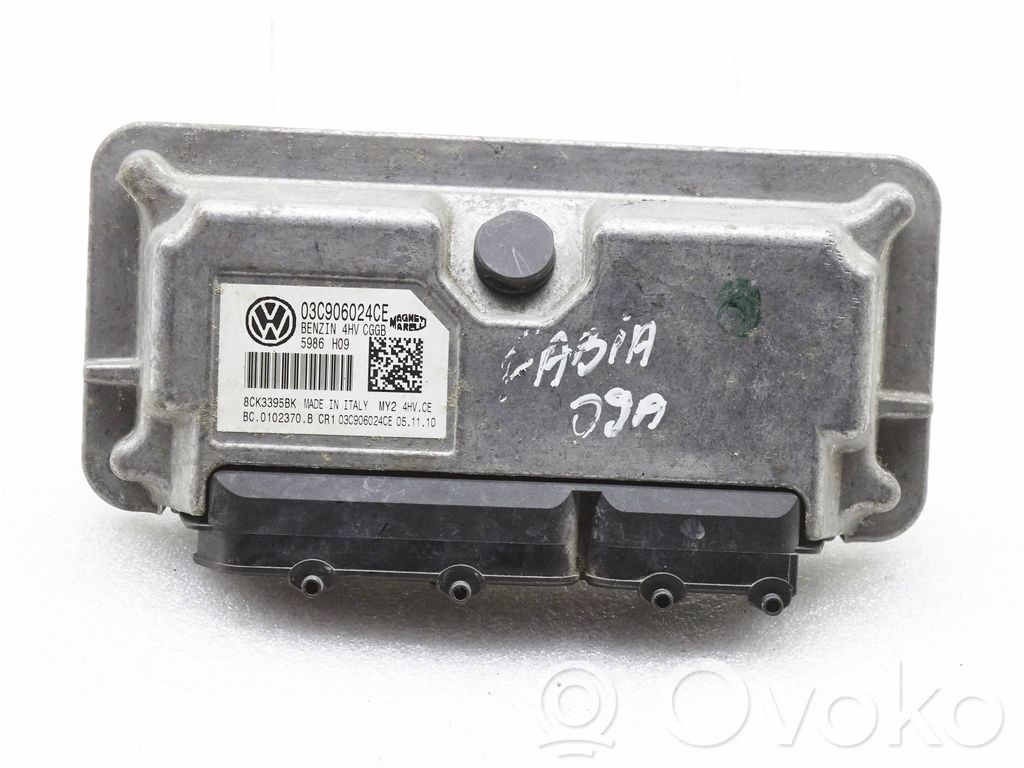 Skoda Roomster (5J) Engine control unit/module 