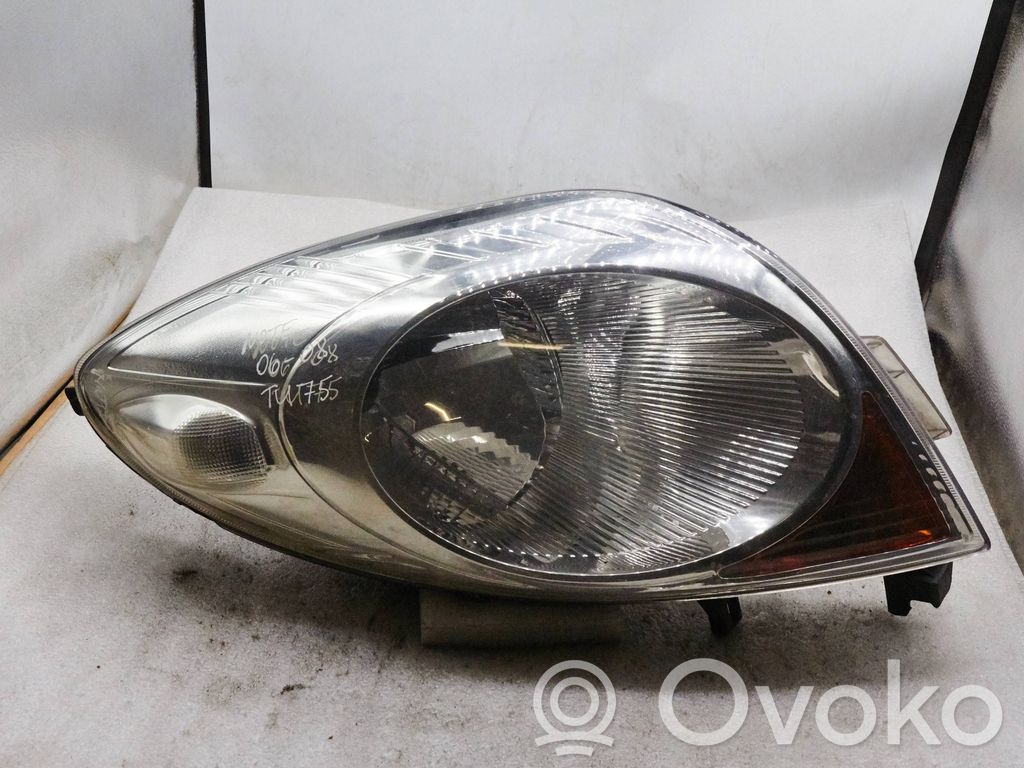 Nissan Note (E11) Headlight/headlamp 