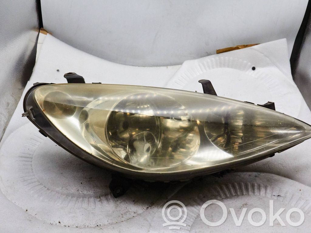 Peugeot 307 Lampa przednia 