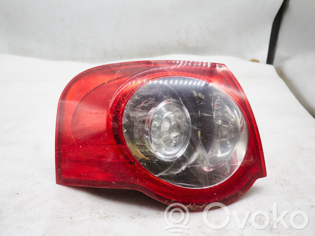 Volkswagen PASSAT B6 Luci posteriori 