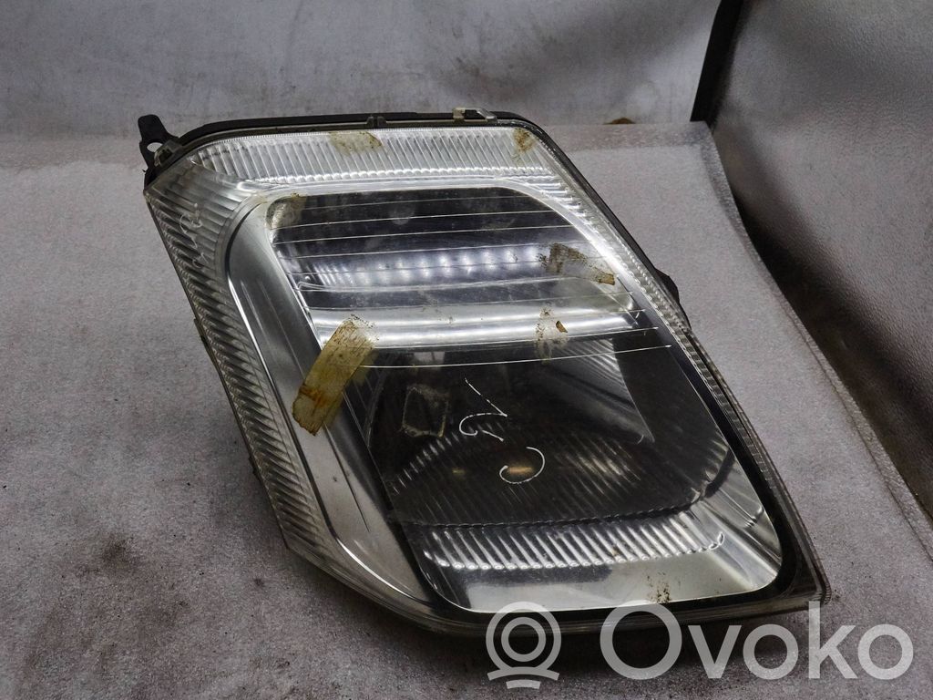 Citroen C2 Scheinwerfer 