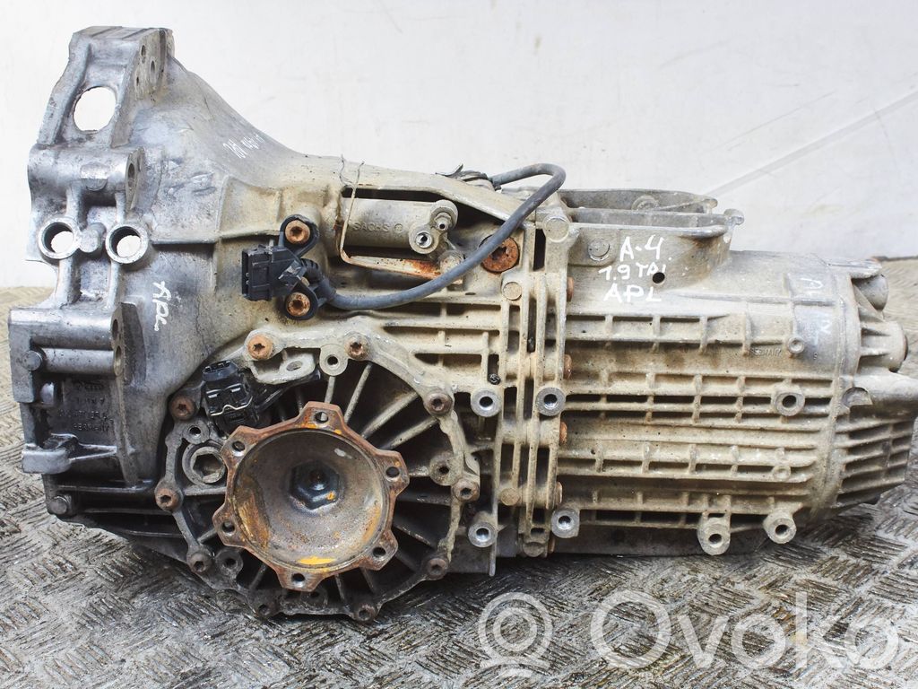 Audi A4 S4 B5 8D Manual 5 speed gearbox 