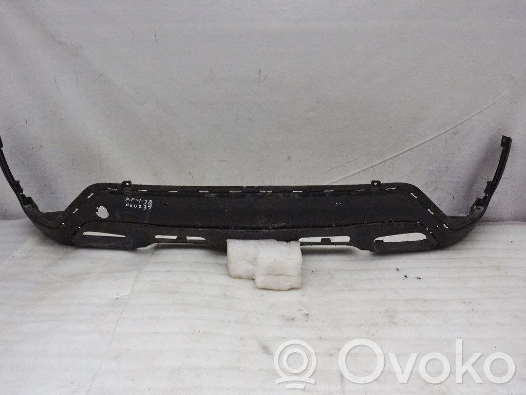 KIA Xceed Moldura inferior del parachoques trasero 