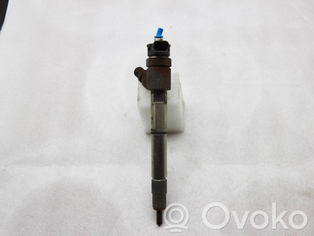 Opel Insignia B Inyector de combustible 