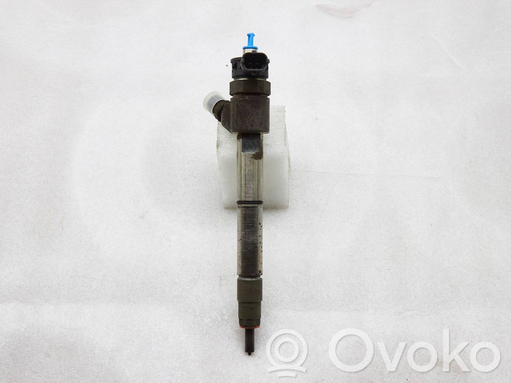 Opel Insignia B Inyector de combustible 