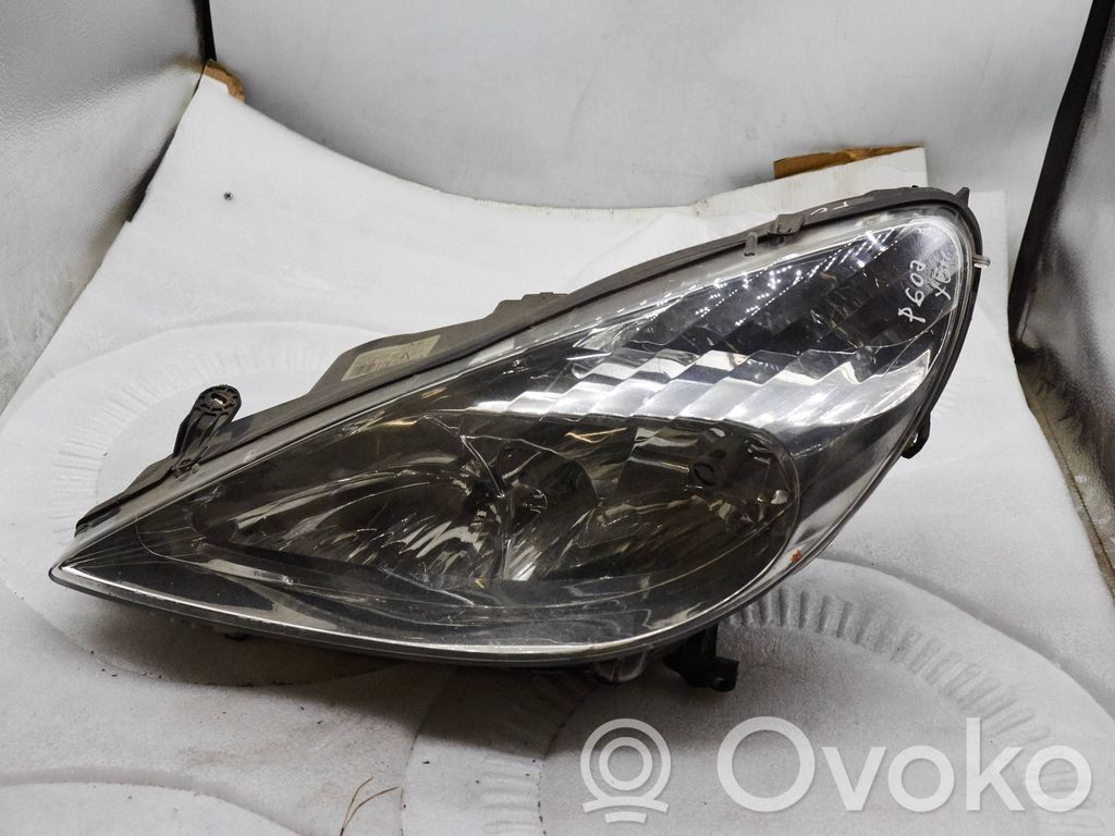 Peugeot 607 Headlight/headlamp 