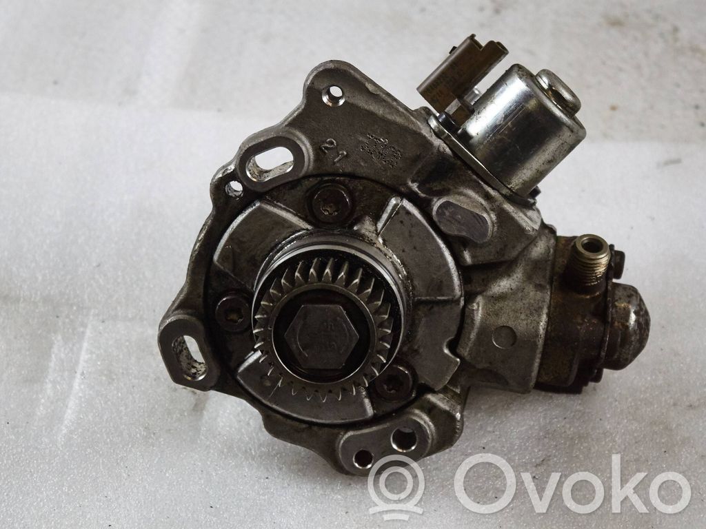 Ford Mondeo MK V Polttoaineen ruiskutuksen suurpainepumppu 