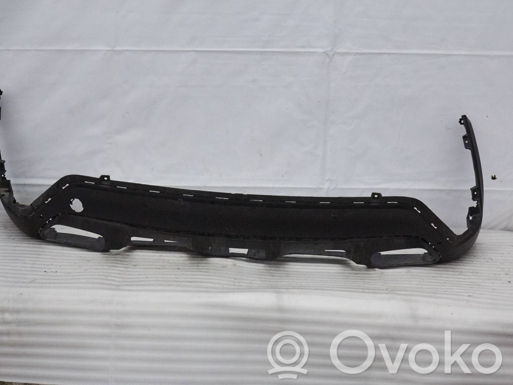 KIA Xceed Moldura inferior del parachoques trasero 