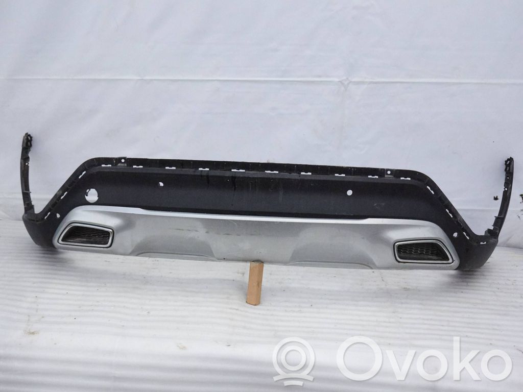 KIA Xceed Moldura inferior del parachoques trasero 