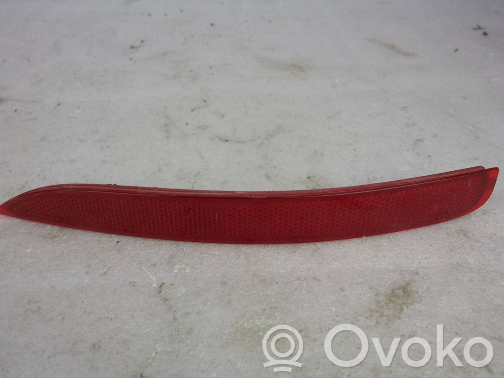 Lexus ES VII XZ10 Reflector spate 