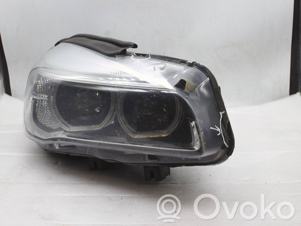 BMW 2 F45 Scheinwerfer 