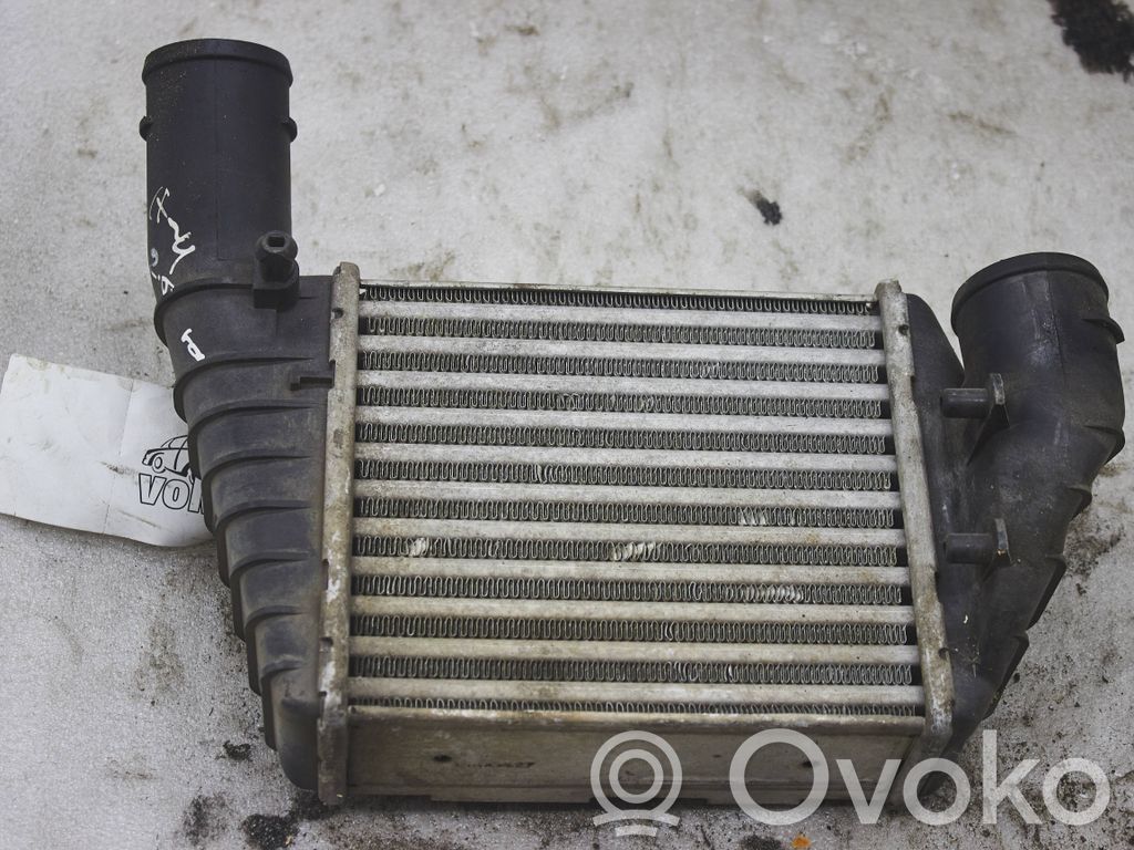 Intercooler radiator   059145806