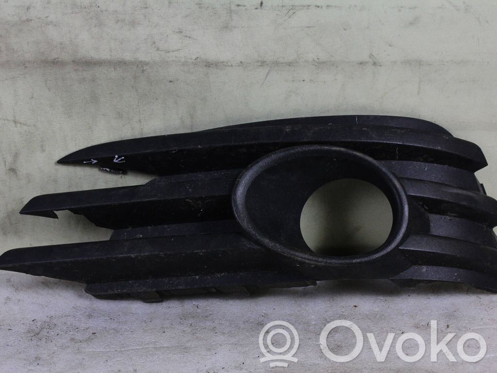Opel Vectra C Etusumuvalon ritilä 
