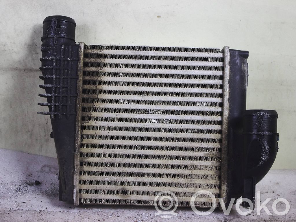 Peugeot 308 Radiador intercooler 