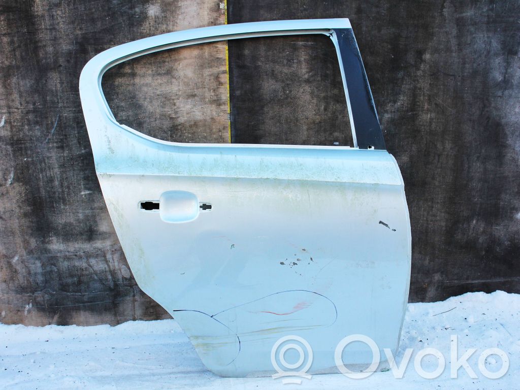 Opel Corsa D Galinės durys 