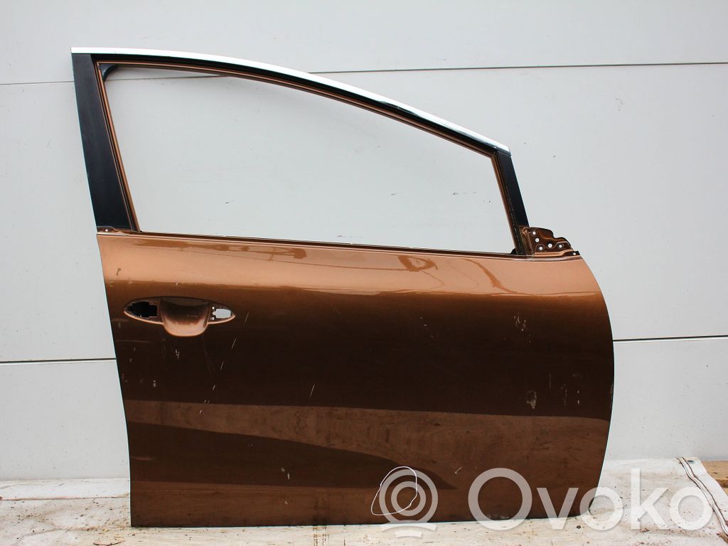 Durvis   76004A2000