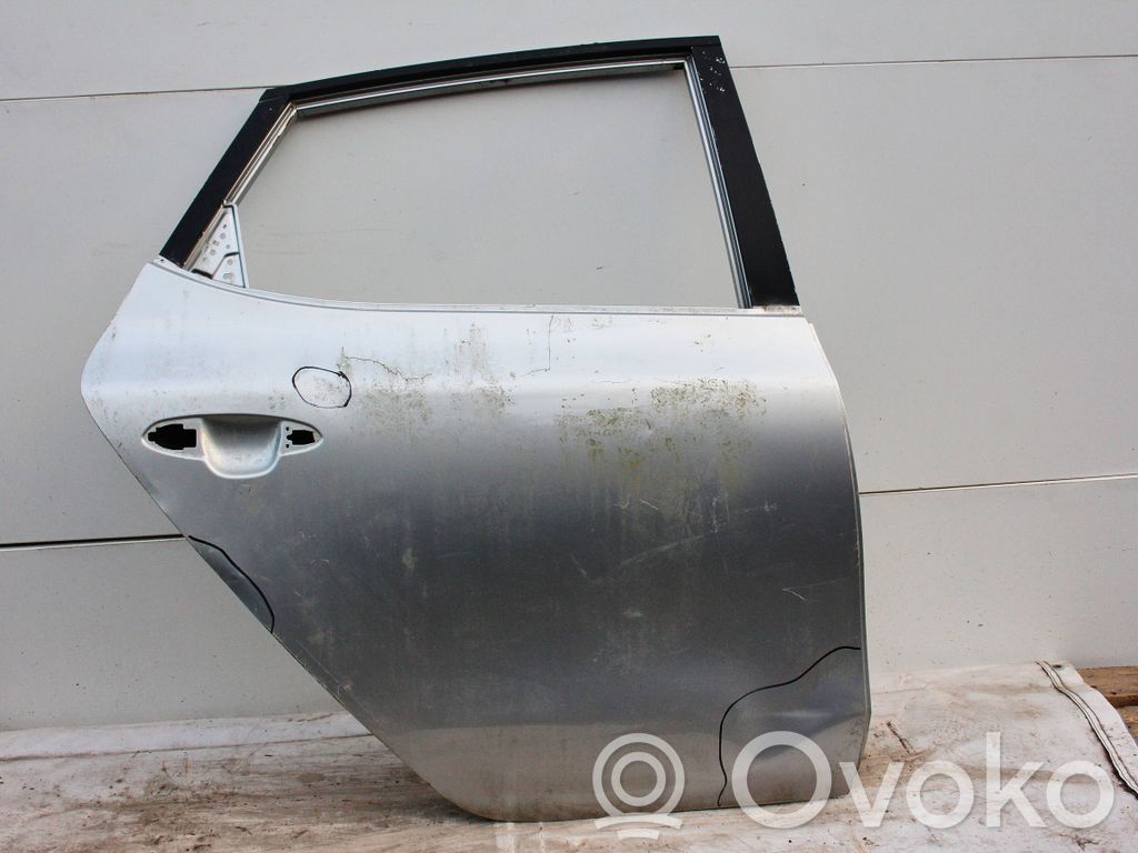 KIA Ceed Galinės durys 