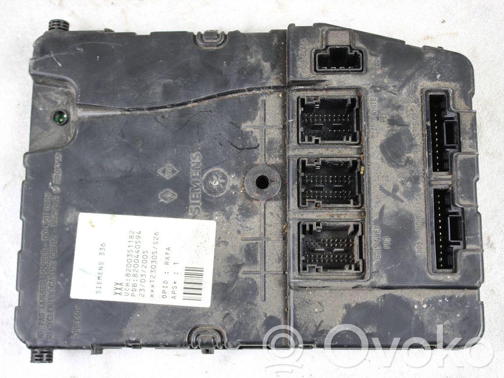 Renault Megane II Módulo de fusible 