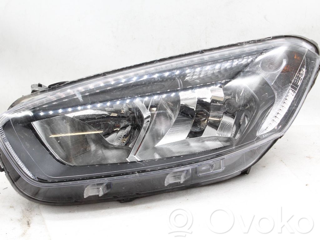 Ford Turneo Courier Scheinwerfer 