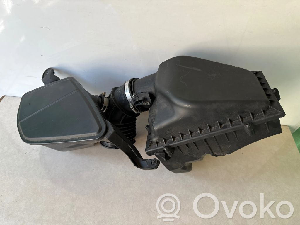 BMW 5 G30 G31 G38 Cutie filtru aer 