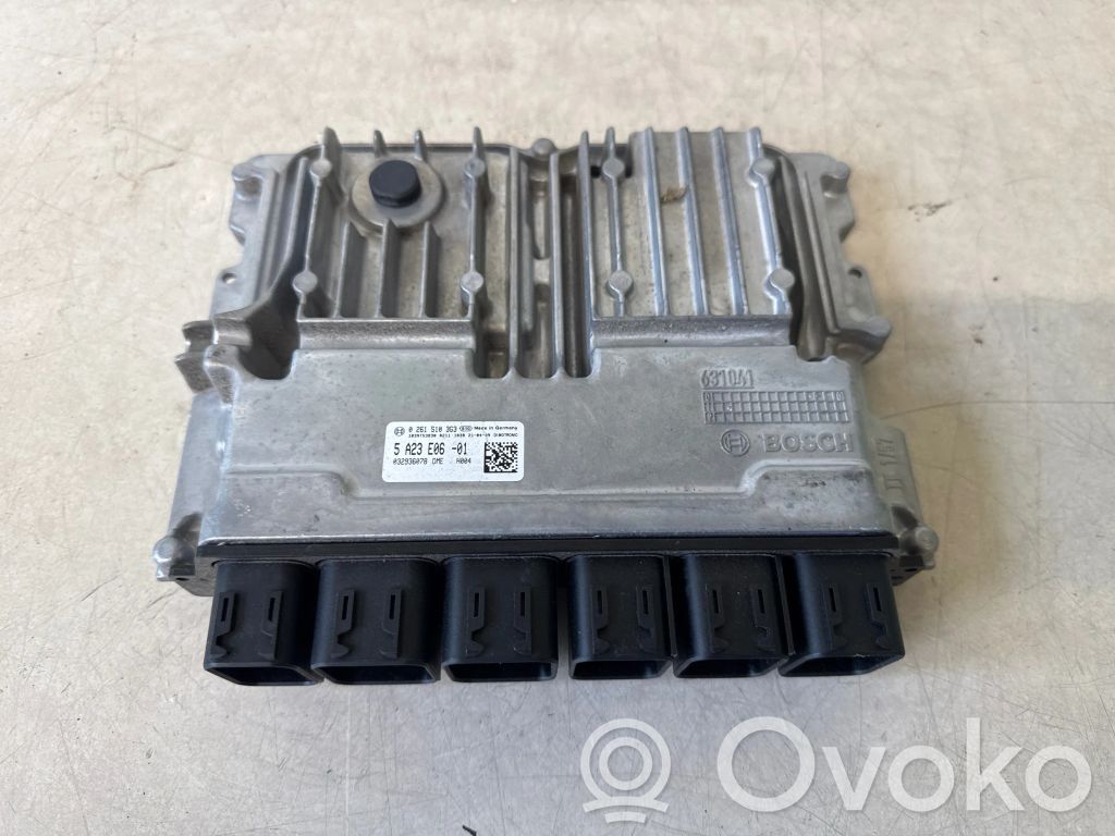 BMW 3 G20 G21 Engine control unit/module 