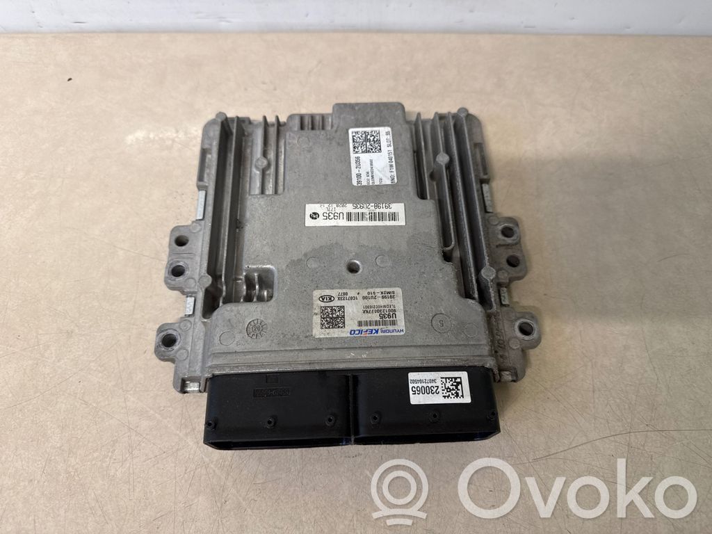 KIA Sportage Engine control unit/module 