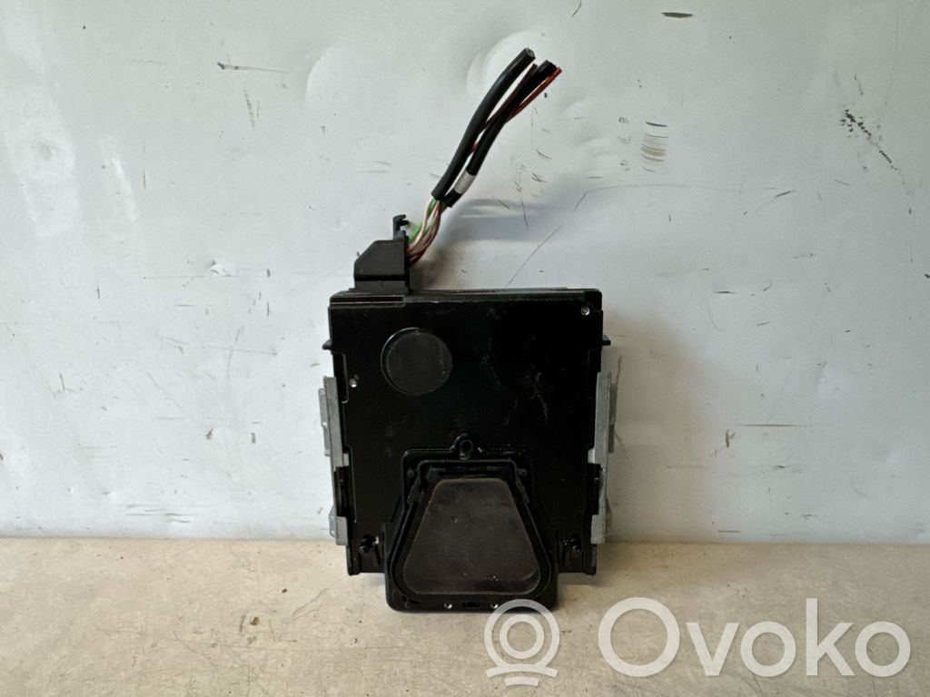 Audi Q7 4M Windshield/windscreen camera 