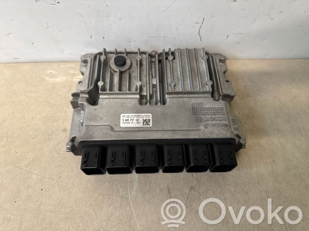 BMW 3 G20 G21 Engine control unit/module 