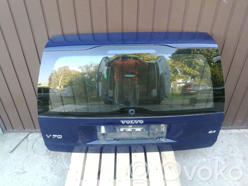 Volvo V70 Puerta del maletero/compartimento de carga 