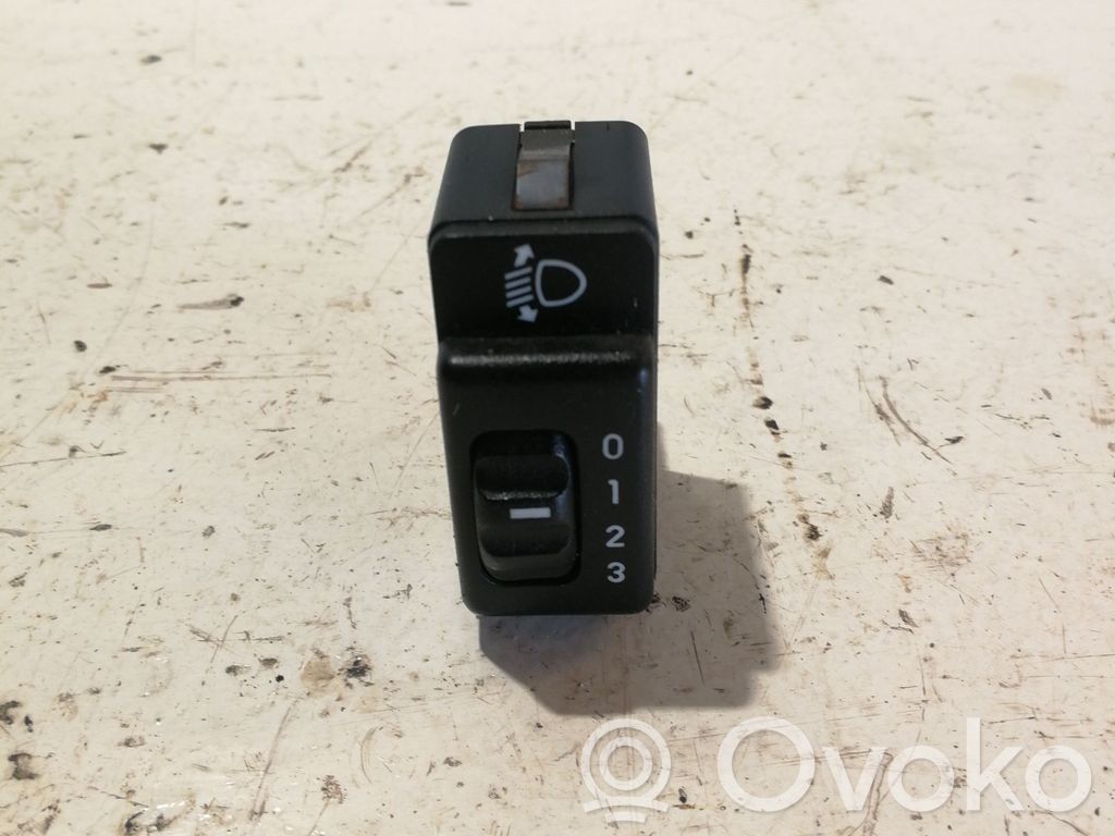 Opel Corsa B Headlight level height control switch 