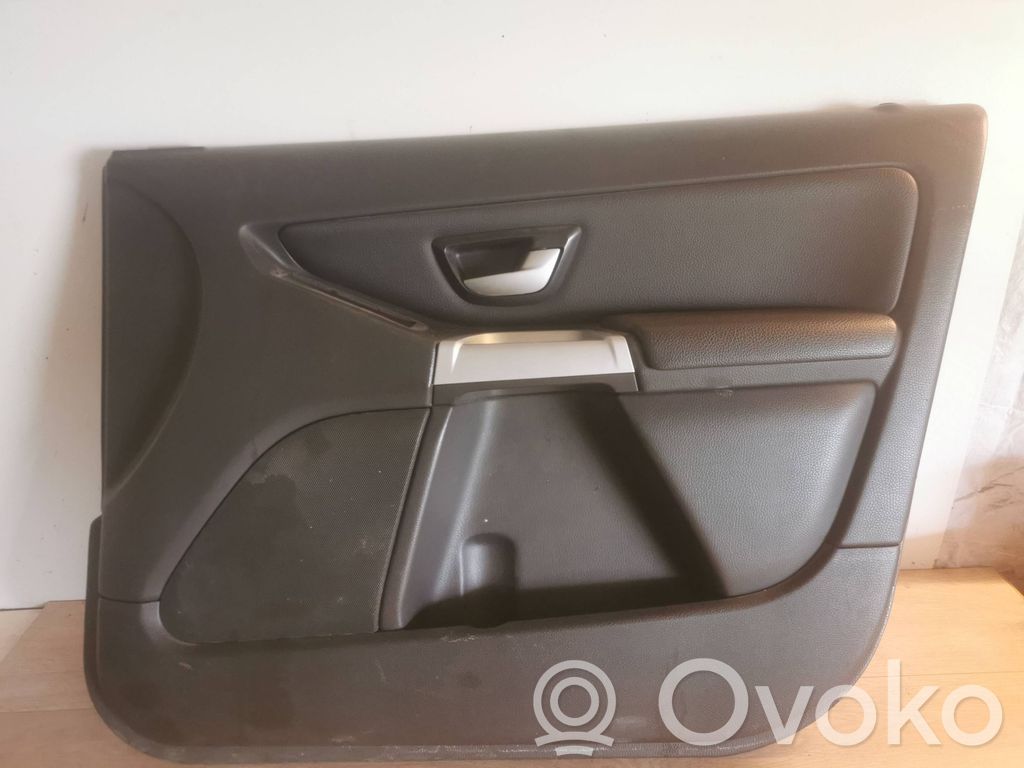 Volvo XC90 Front door card panel trim 