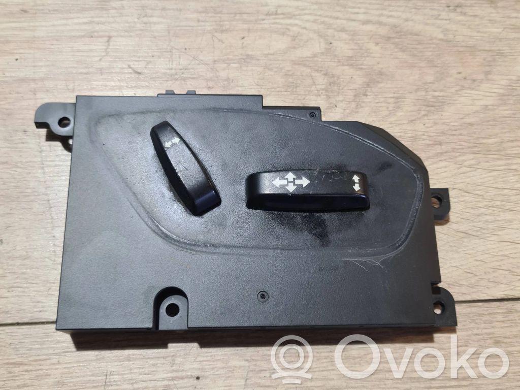 Volvo V70 Seat control switch 