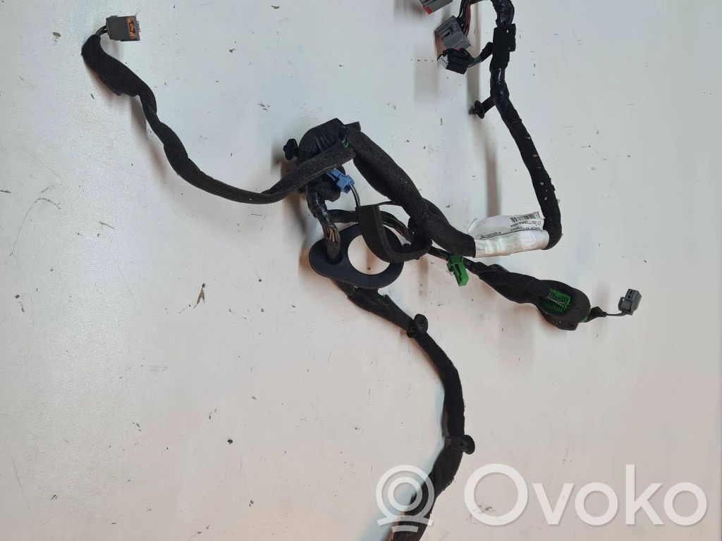 Volvo V70 Cableado de puerta delantera 