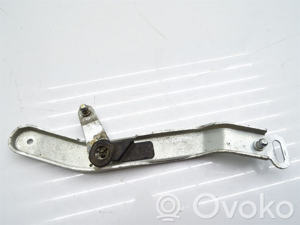 Volkswagen Phaeton Tailgate/trunk/boot hinge 