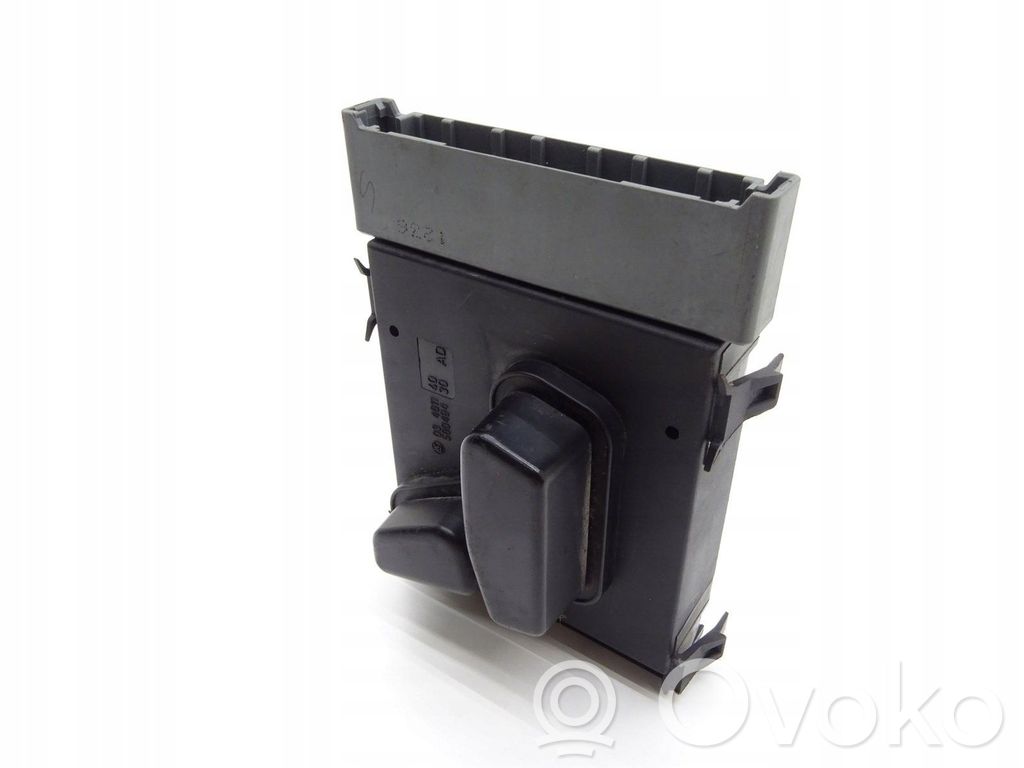 Interruptor de control del asiento   03461140,56049430AD