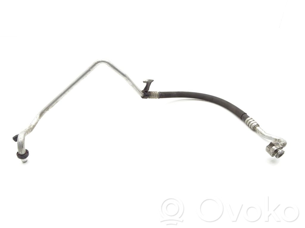 Audi A5 8T 8F Ilmastointilaitteen putki (A/C) 