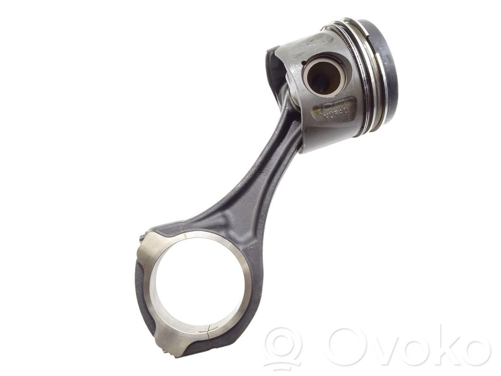 Mercedes-Benz ML W164 Piston with connecting rod 