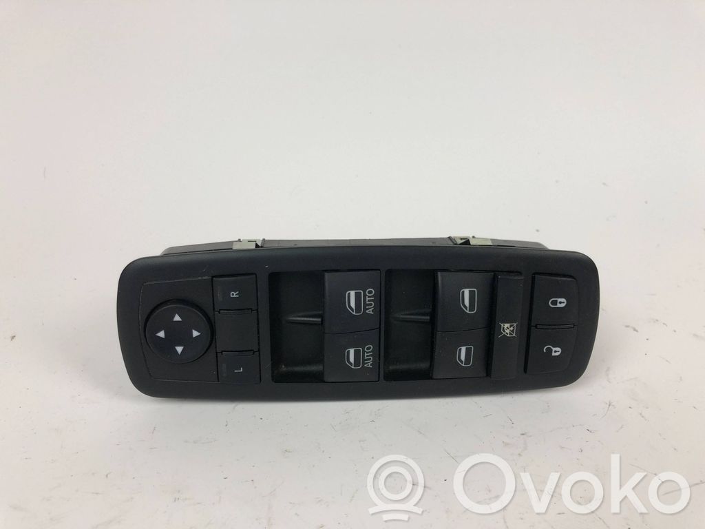 Dodge Durango Electric window control switch 