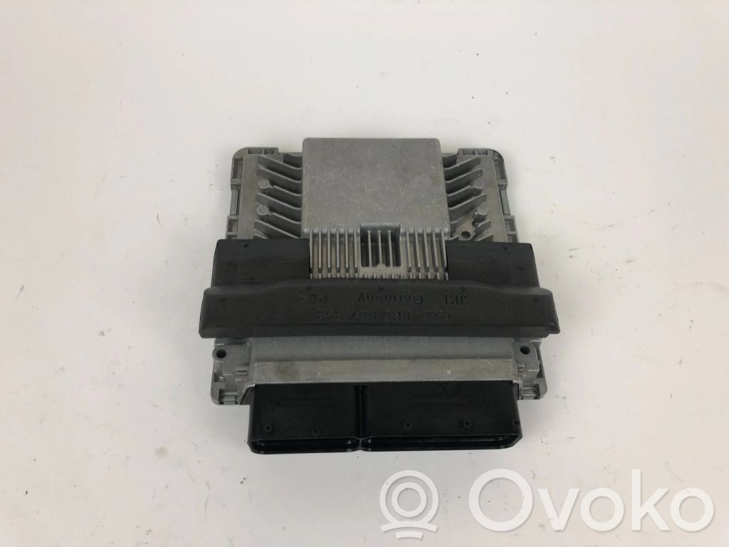 Audi A4 S4 B8 8K Engine control unit/module 