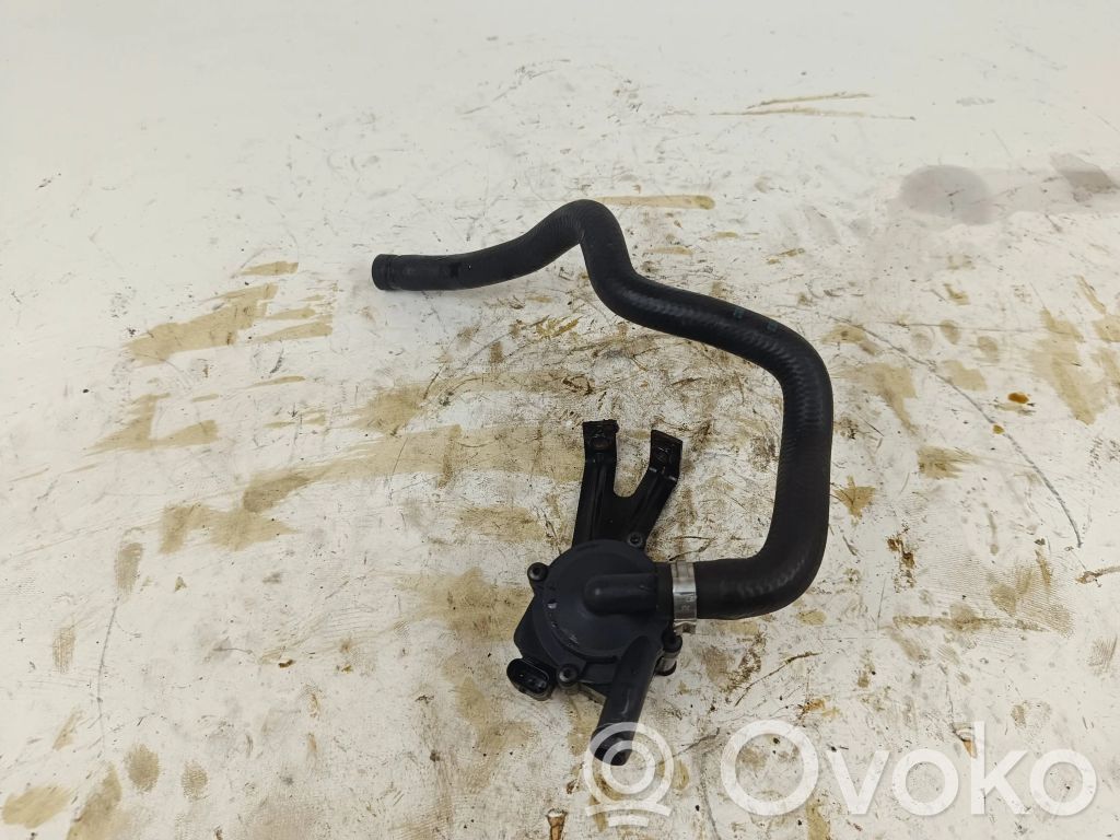 BMW X5 E70 Pompa elettrica dell’acqua/del refrigerante ausiliaria 