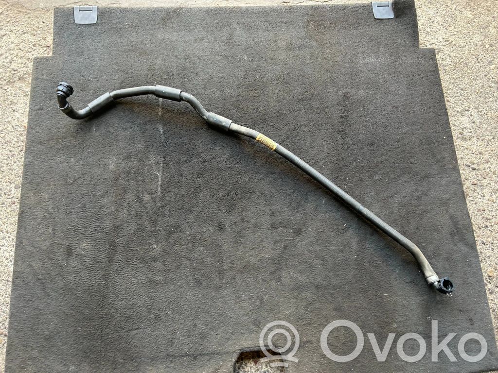 Engine coolant pipe/hose   7805602