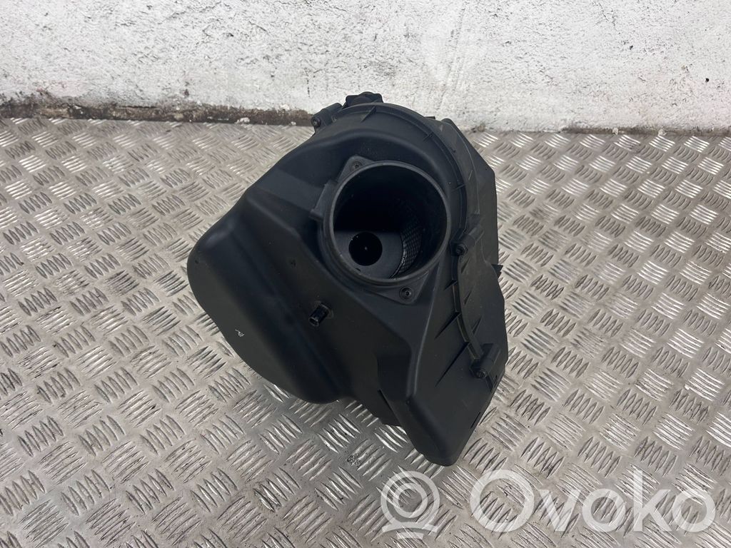 Audi A8 S8 D4 4H Air filter box 